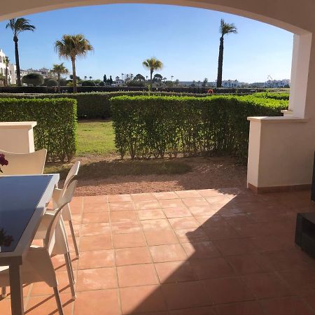 Villa Life . Precioso Bajo Frente Piscina スシナ エクステリア 写真