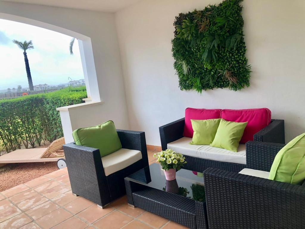 Villa Life . Precioso Bajo Frente Piscina スシナ エクステリア 写真