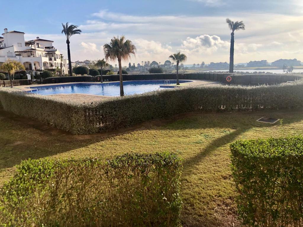 Villa Life . Precioso Bajo Frente Piscina スシナ エクステリア 写真